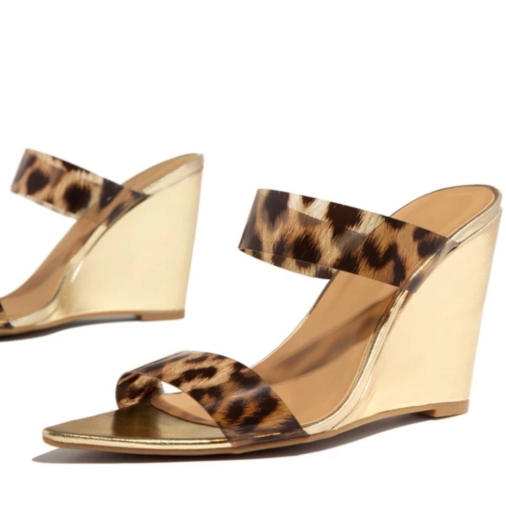 Unworn, NEW Gold Leopard Wedges
